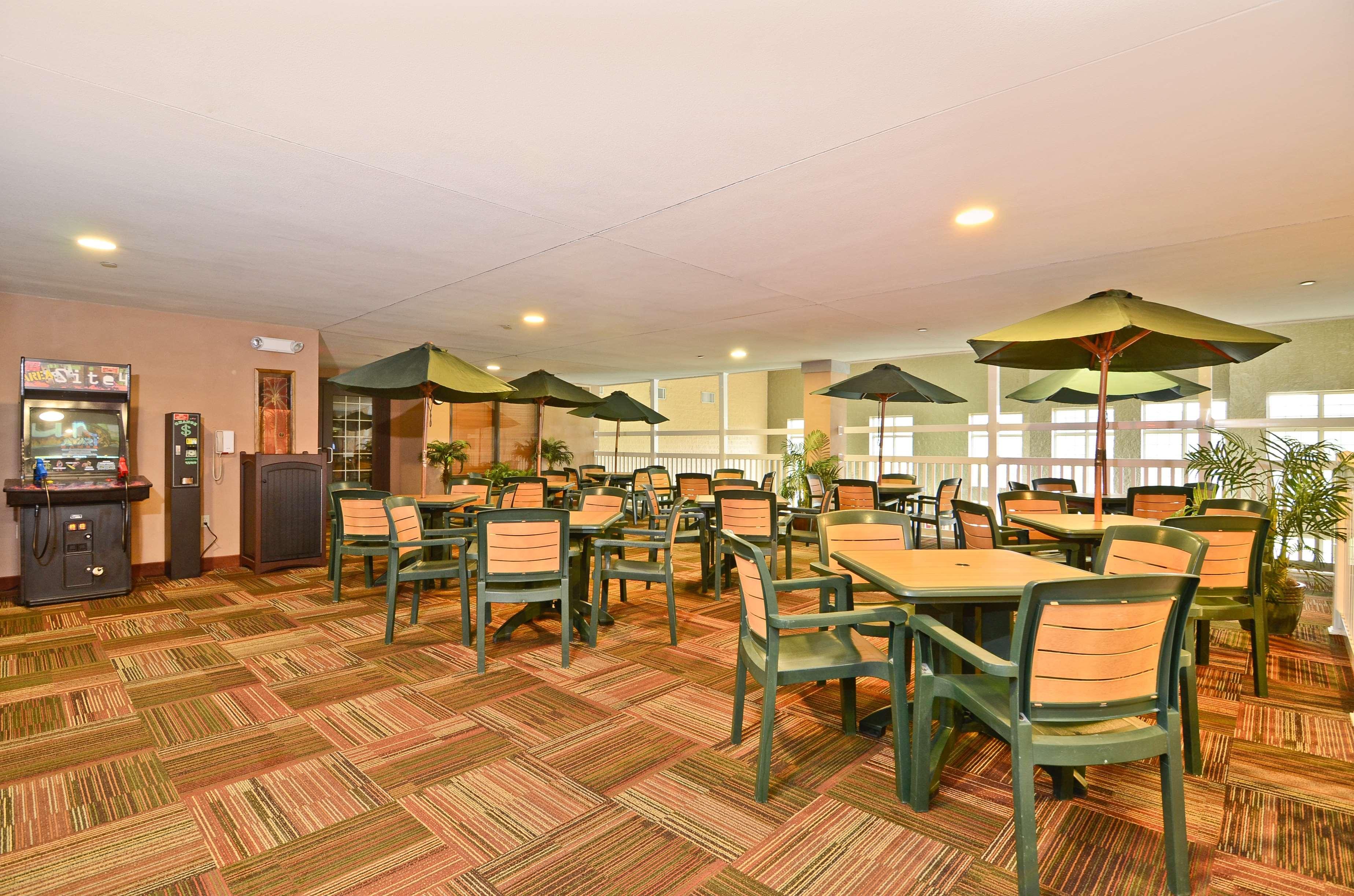 Best Western Premier Bridgewood Hotel Resort Neenah Ngoại thất bức ảnh