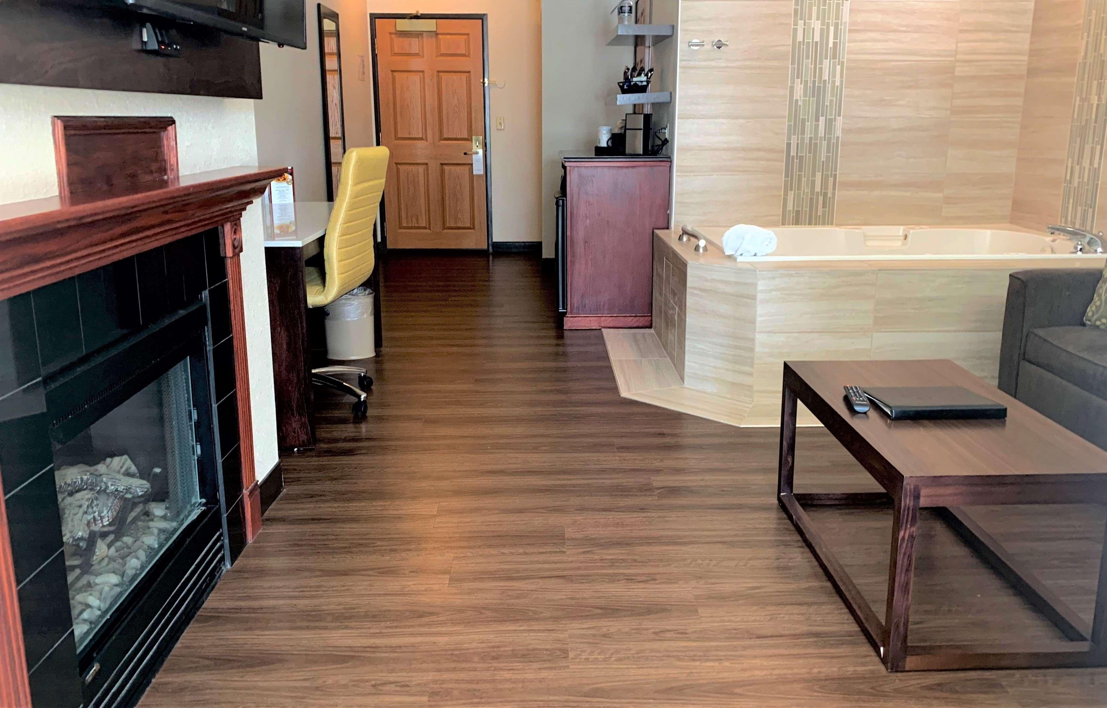 Best Western Premier Bridgewood Hotel Resort Neenah Ngoại thất bức ảnh