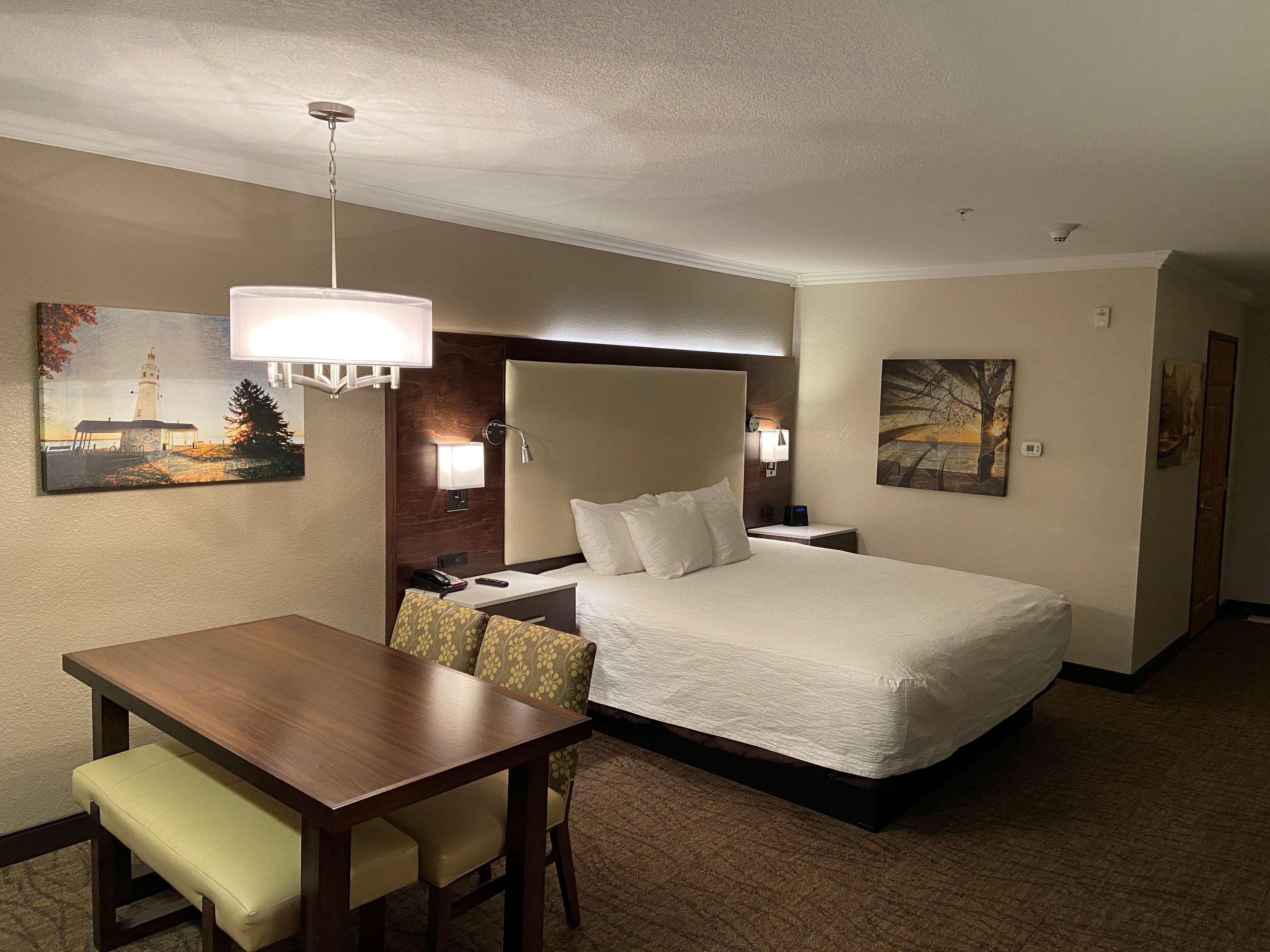 Best Western Premier Bridgewood Hotel Resort Neenah Ngoại thất bức ảnh