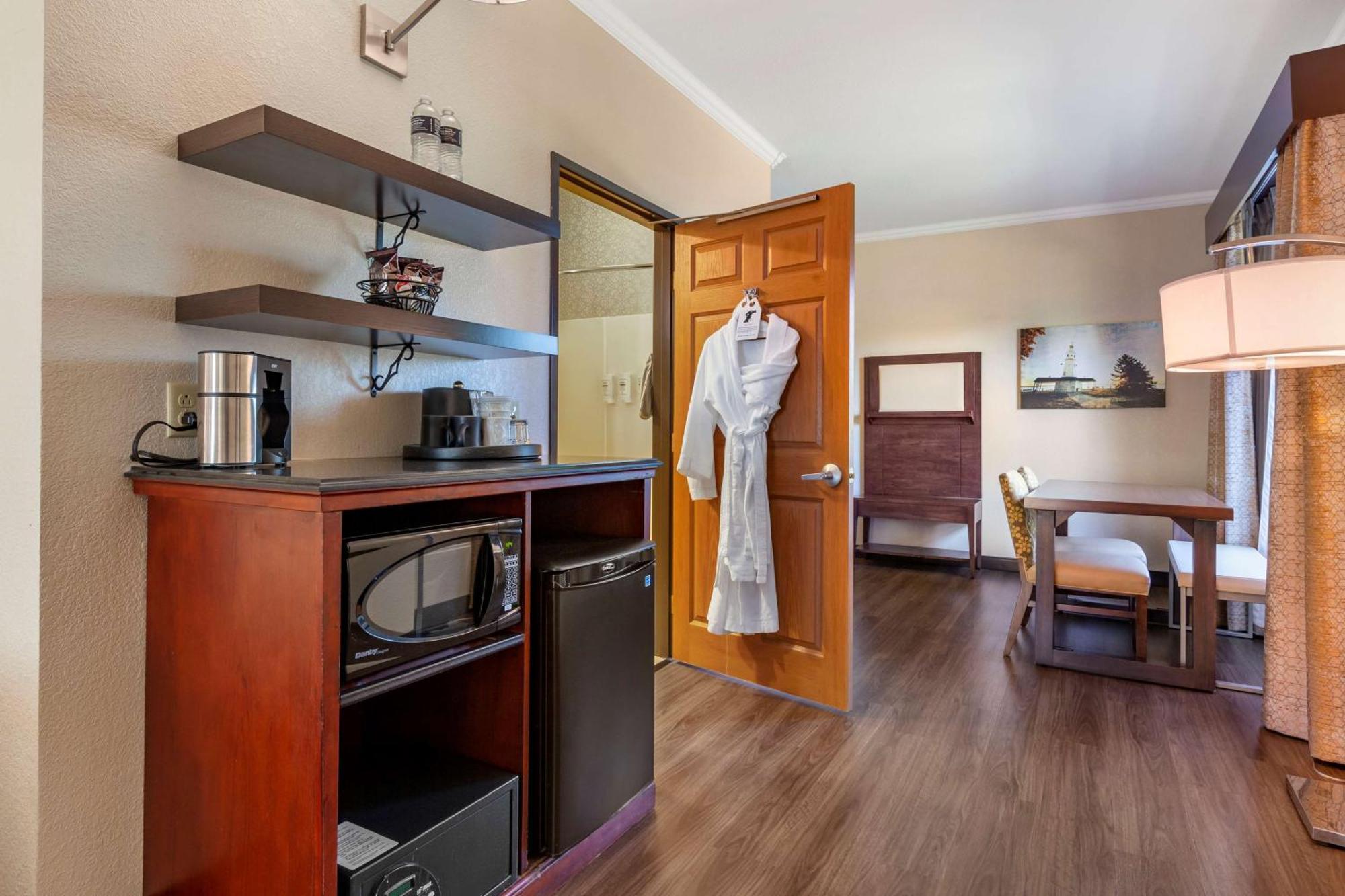Best Western Premier Bridgewood Hotel Resort Neenah Ngoại thất bức ảnh